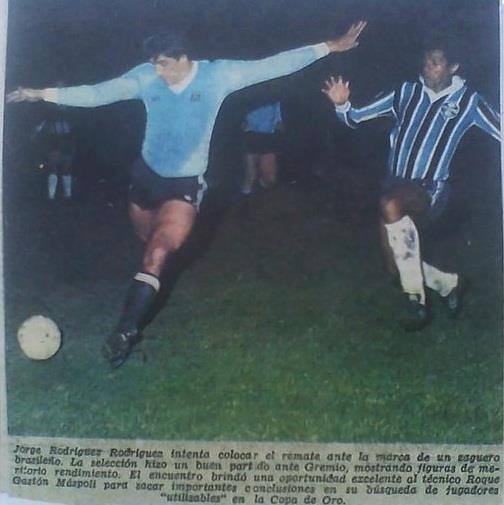 Arquivo:1980.05.28 - Seleção Uruguaia 1 x 1 Grêmio.jpg