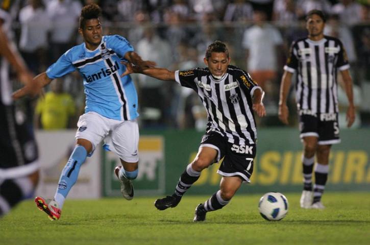 Arquivo:2011.08.17 - Ceará 3 x 0 Grêmio.jpg