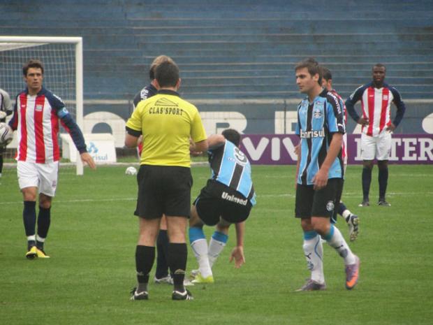 Arquivo:2010.08.30 - Grêmio 1 x 0 Porto Alegre (B).jpg