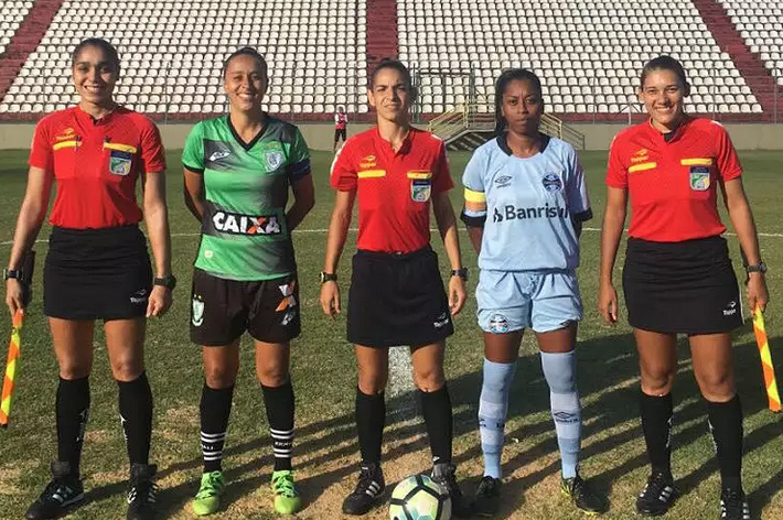 Arquivo:2018.05.09 - América Mineiro (feminino) 0 x 0 Grêmio (feminino).png