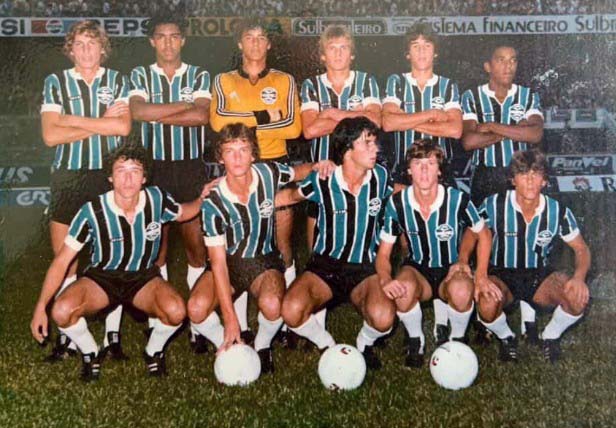 Arquivo:1981 - Grêmio Base.jpg