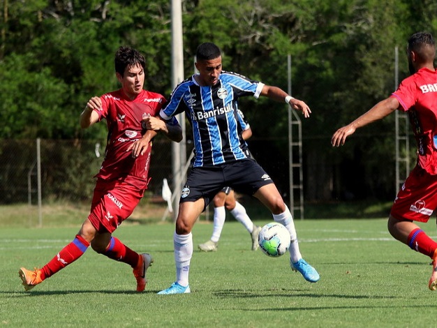 Arquivo:2020.10.22 - Grêmio 3 x 0 Paraná (B) - imagem jogo.jpg