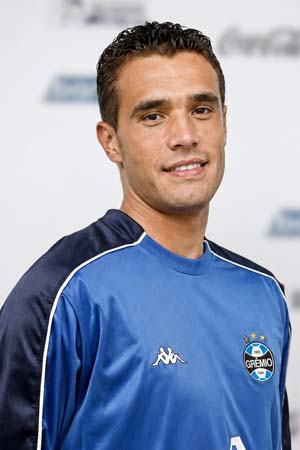 Arquivo:Marcelo Pitol.jpg