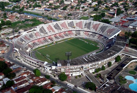 Arquivo:Estádio José do Rego Maciel.jpeg