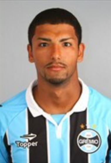 Arquivo:Dhouglas Ribeiro.png