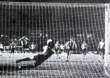 Arquivo:1979.05.03 - Grêmio 0 x 1 Juventude.jpg