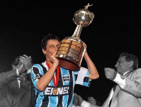Adilson 1995.jpg