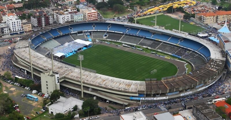 Arquivo:Estádio Olímpico Monumental.jpg
