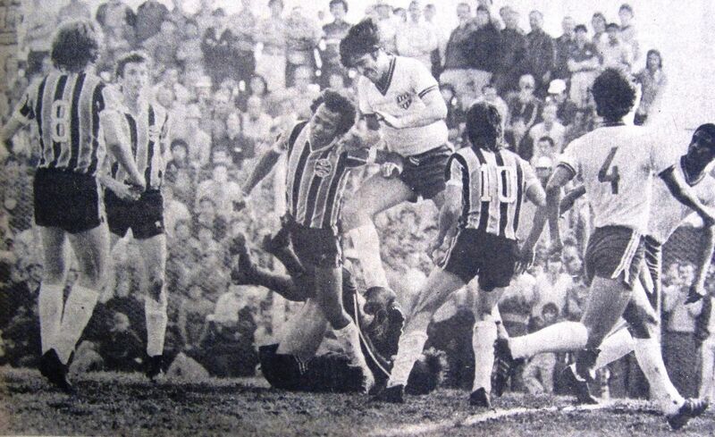Arquivo:1977.08.28-Esportivo 1x0 Grêmio.jpg