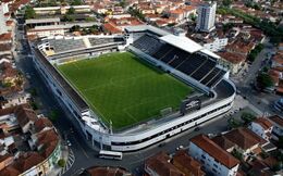 Estádio Urbano Caldeira.jpg